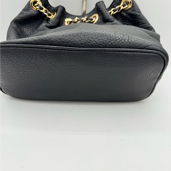 Michael Kors Frankie handbag black leather with gold trim. - Picture 5 of 12